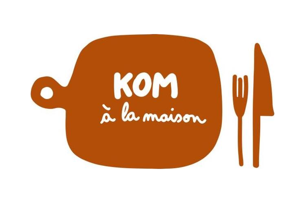 KOM à la maison logo